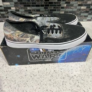 Men’s size 12 Vans Authentic X Star Wars Yoda